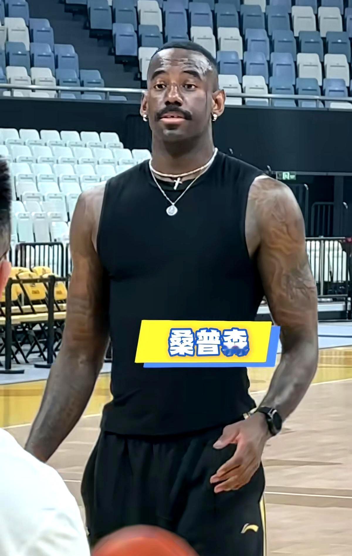 一口气把外援攒到五个的球队，终于出现了。眼下广厦又出手：签约并注册威廉姆斯，塔