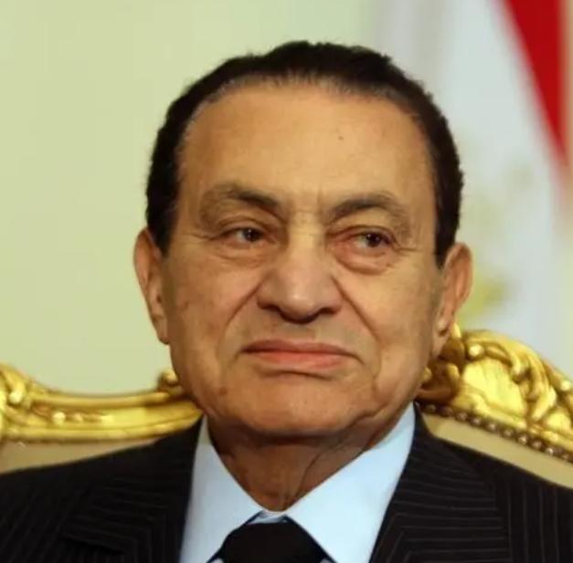 1979年3月，埃及与苏联关系破裂后向中国求援,中方向埃及推销歼-6，埃空军竟嫌