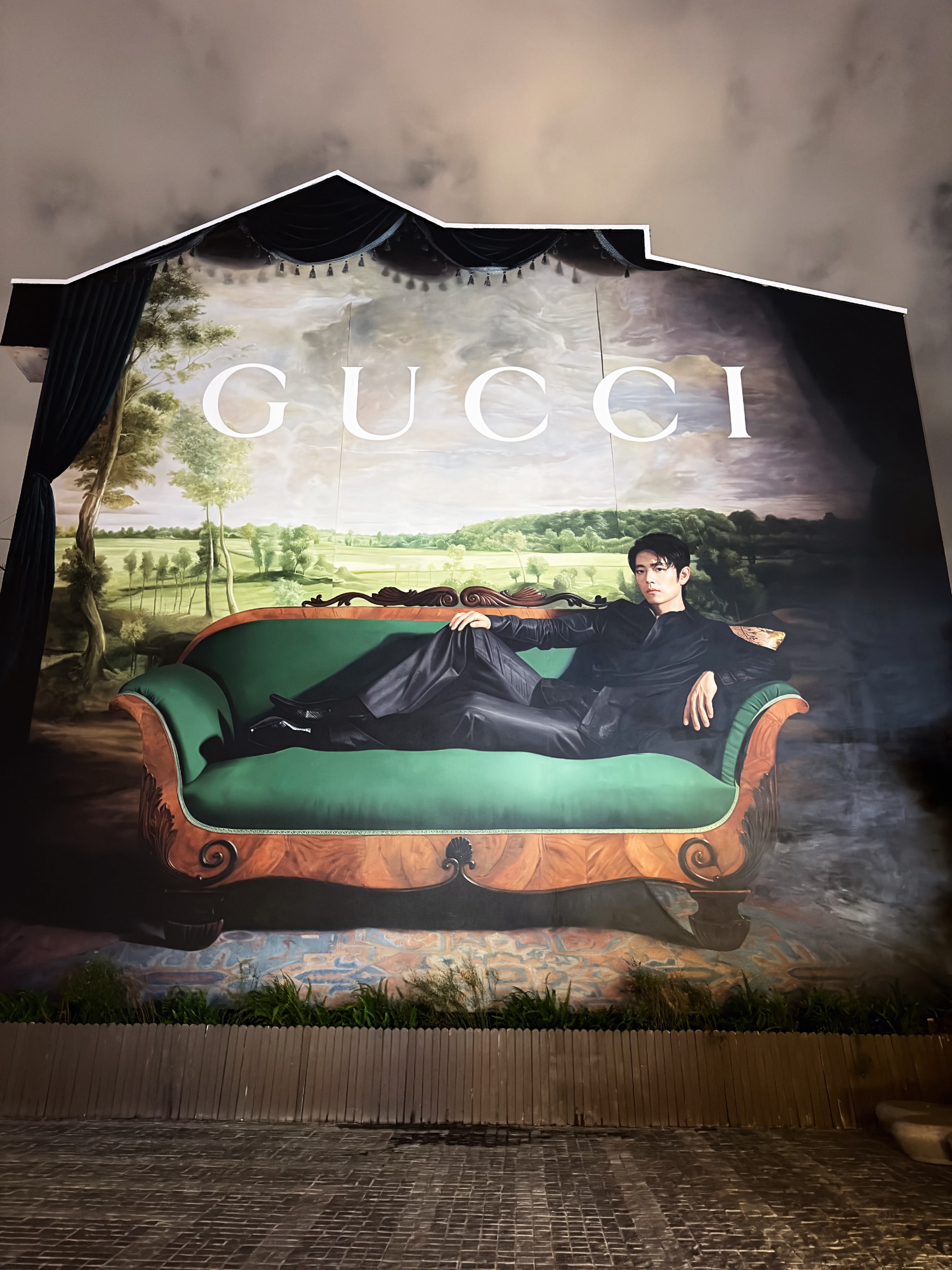 世界名画肖战gucci品牌代言人打卡成功！！！！​​​