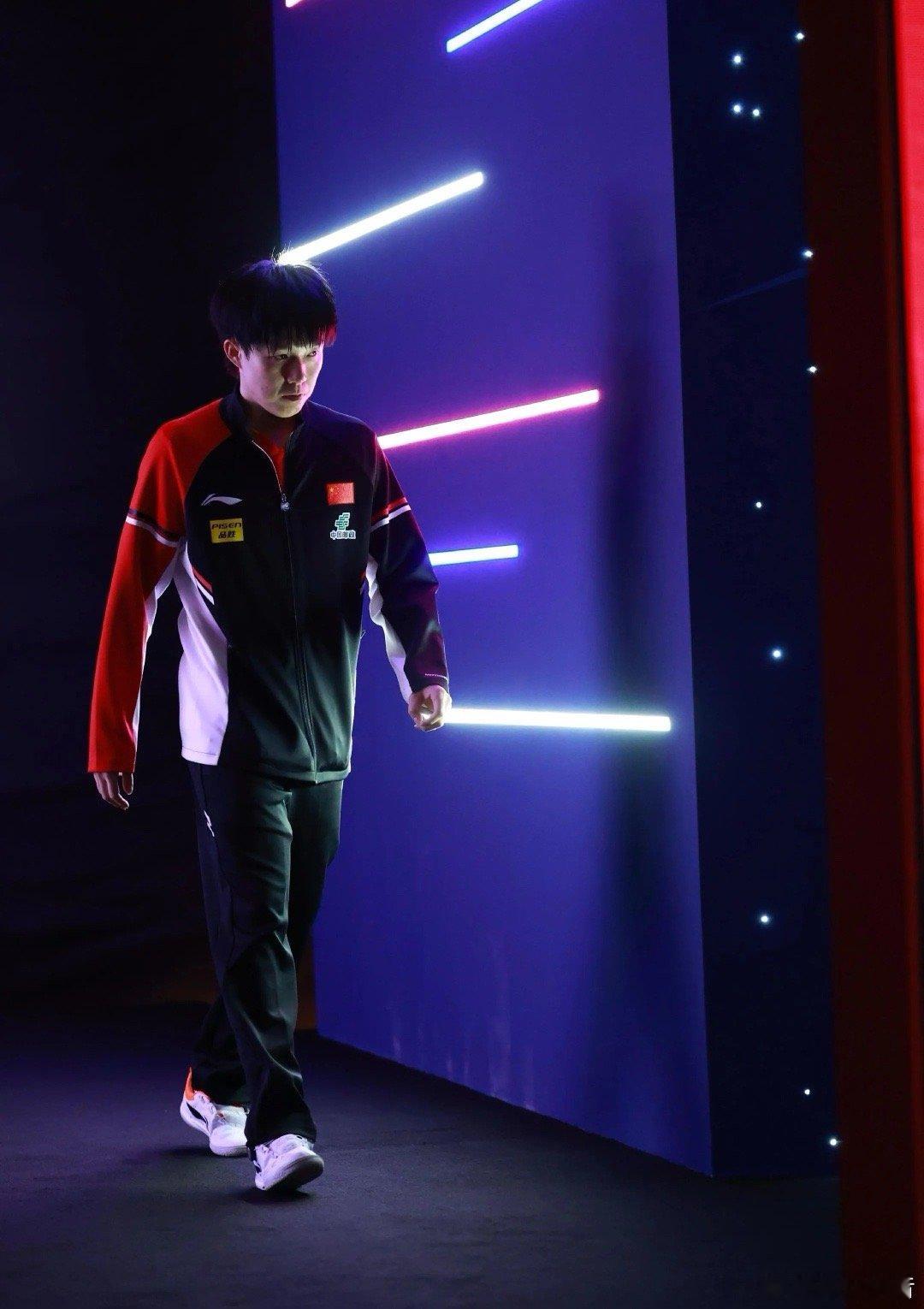 太突然了！看到的消息，心里咯噔一下。💔虽然很想看大头在赛场上大杀四方，但运