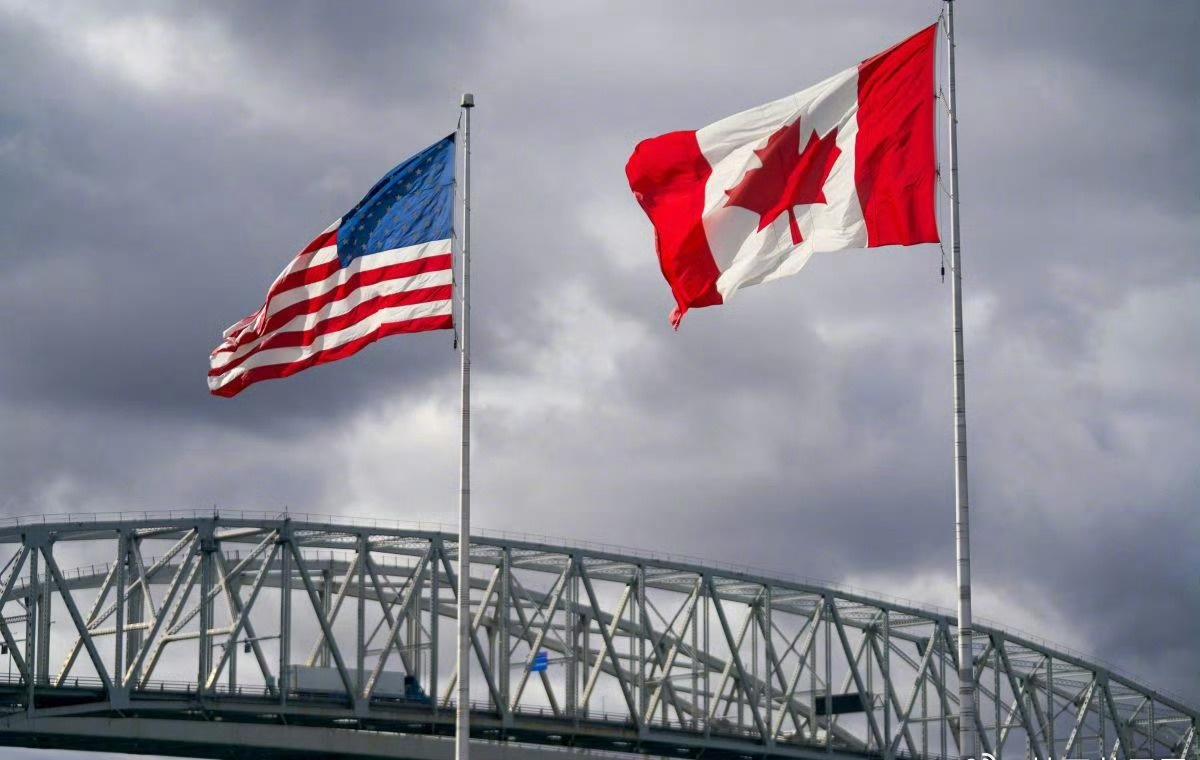 因为一座桥的问题，税宗又和加拿大吵起来了。然后……我们又不出意外地躺枪了。就