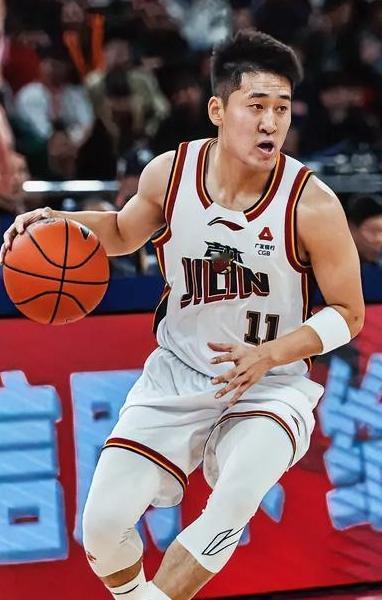 太精彩了，吉林87-73北控，这3位球员是吉林队的赢球功臣！！1. 栾利程，本