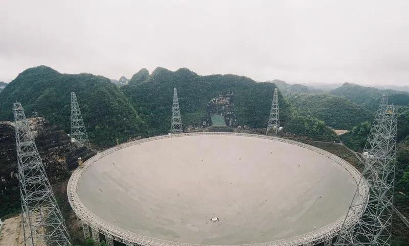 5月23日，中国天眼探测到伴星质量异常的高频掩食毫秒脉冲星，助力双星演化及引力波