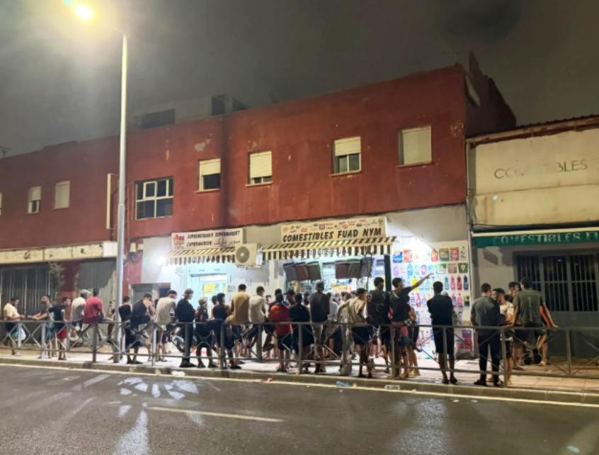 自西班牙媒体的报道，前段时间，摩洛哥的大量非法移民冲击了西班牙休达之后，一些白左