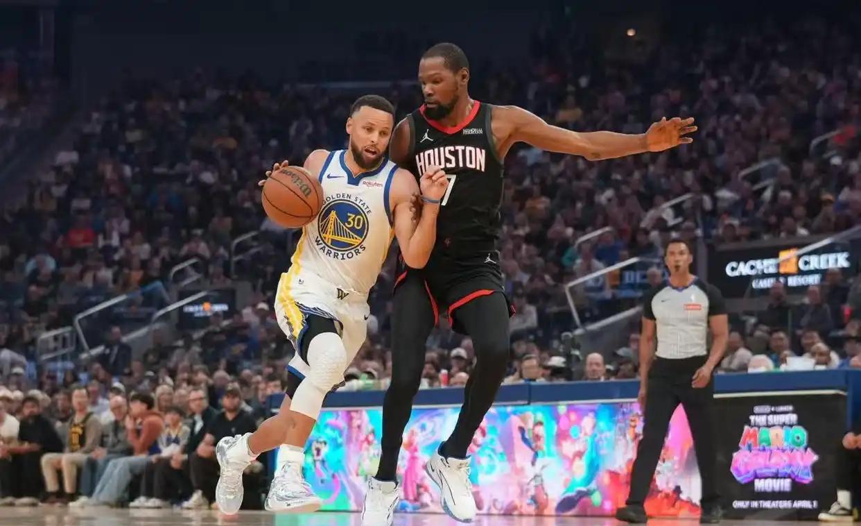 波尔津吉斯毁掉了库里的复出之夜。单节5次犯规，波尔津吉斯可是冠军中锋，各