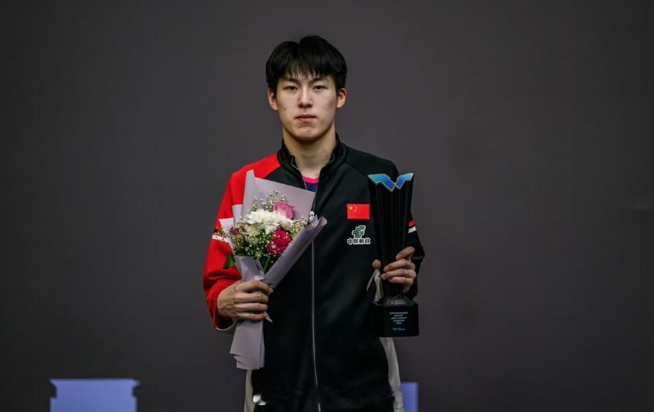 时隔五天，一步一个脚印，温瑞博在多哈球星挑战赛夺得男单亚军后，仅仅相隔五天时间温