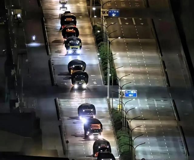 大陆为什么不拦？美国最后一批M1A2T坦克最终还是运抵台湾截至4月27日，台