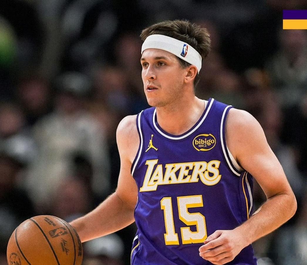 湖人好消息！根据名记Shams的报道，湖人核心里夫斯将在g5迎来复出！在此前他就