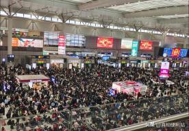 太反常了！中国人忙着过年，激动的却是外国人！美国，日本，韩国等西方媒体惊奇地发现