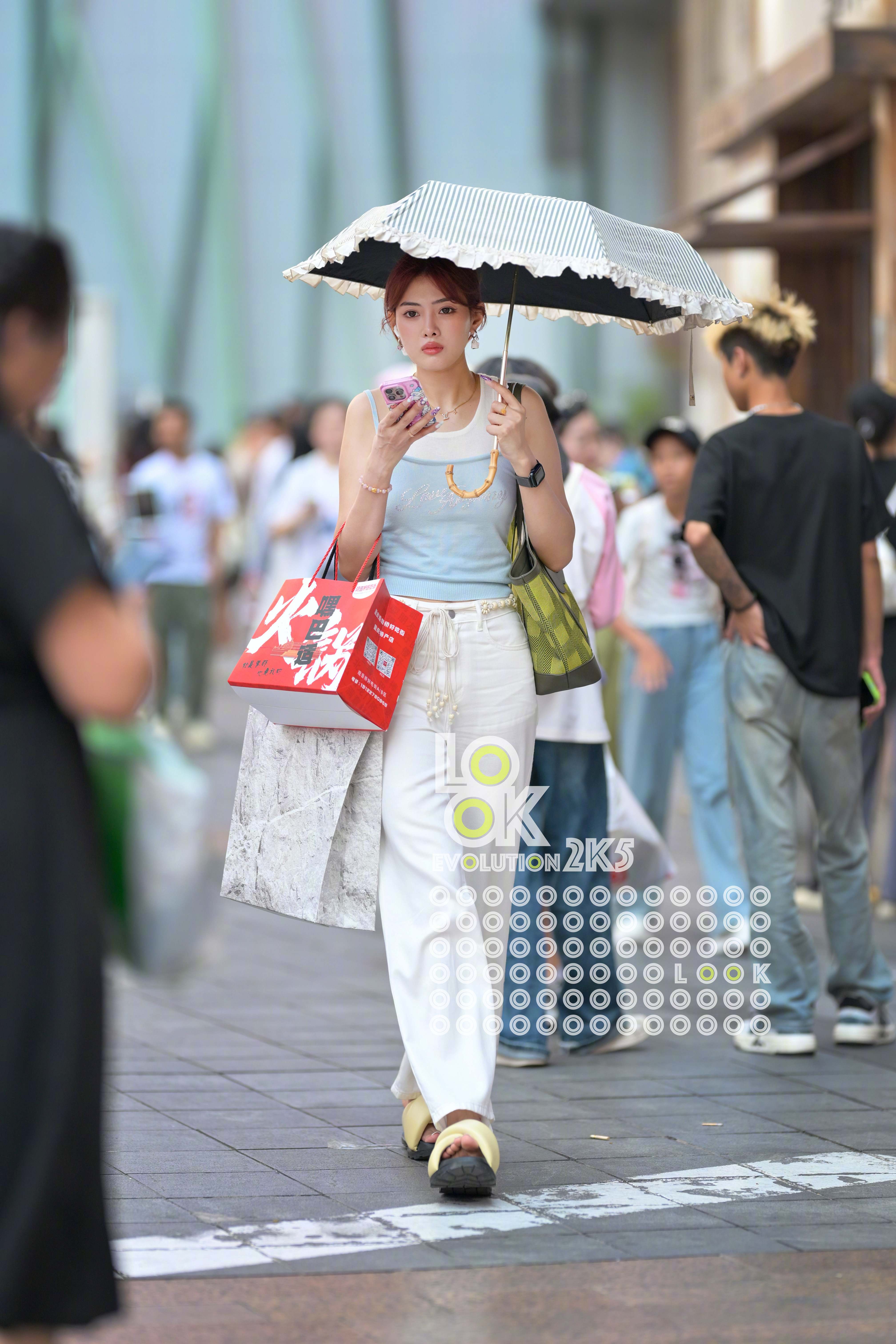 小姐姐好漂亮啊！​​​
