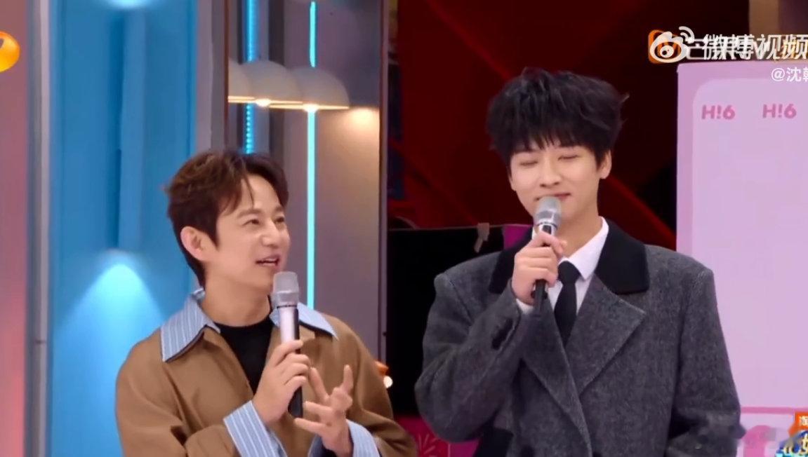 王安宇何老师往事不要再提何老师一cue王安宇，直接梦回上次的意外名场面，老