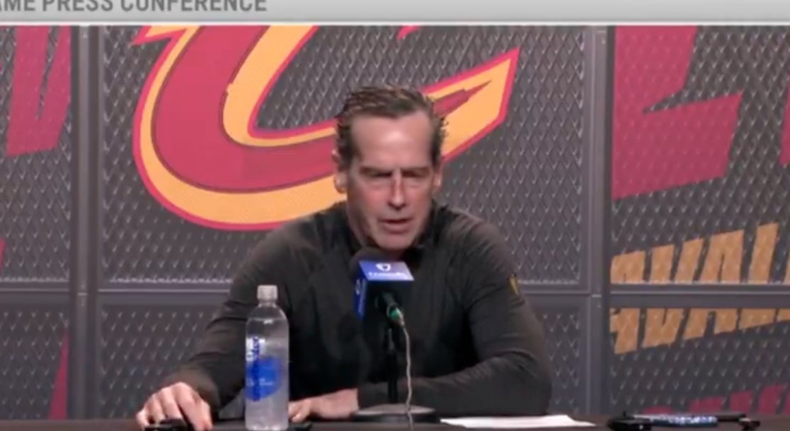 阿特金森：相比去年，我确实相信这套阵容更适合季后赛。我可以列出原因，首先显然是从