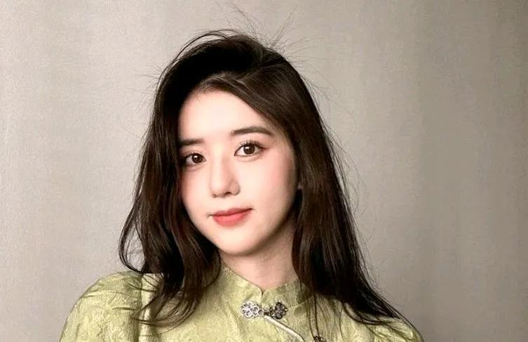 事情越扒越多，《赴山海》剧恐遭殃。查了其中惹争议的女主李凯馨，到底有什么来头？
