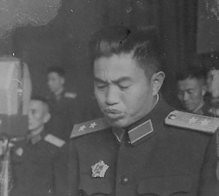 皮定均刚调任福州军区，陈再道坦言副司令员工作压力大，自觉能力不足，向皮定均寻求交