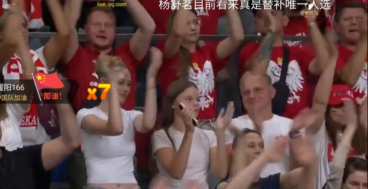 澳大利亚队和日本队争夺亚洲杯冠亚军的比赛，澳大利亚吸取了中国队败给日本队的教训，