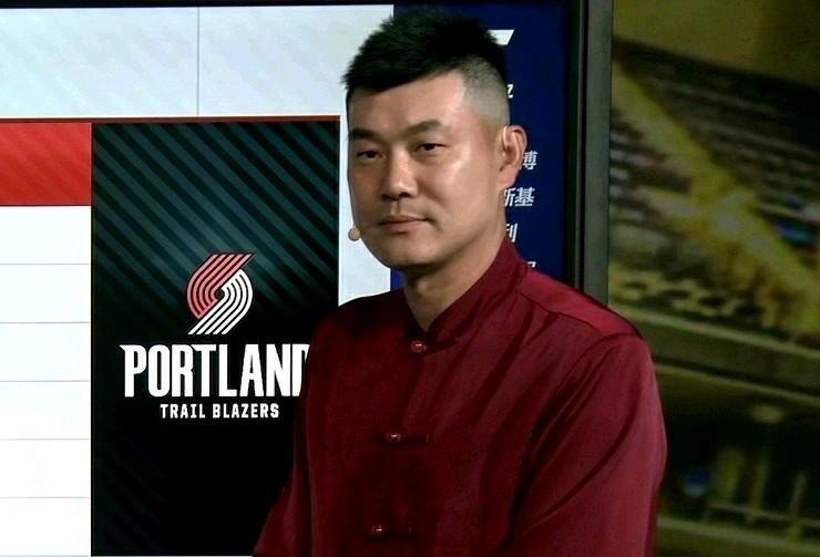 王仕鹏点评太到位了：“杨瀚森的机会是打出来的，不是让出来的，一个中锋在开拓者这样