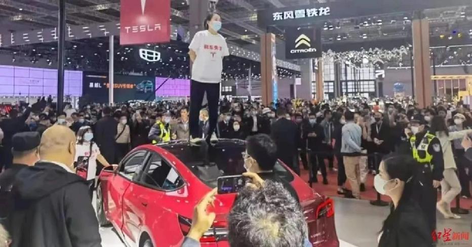 拘留5天+赔17万，4年官司只换来一句“给你数据”——特斯拉车主张女士到底赢了没