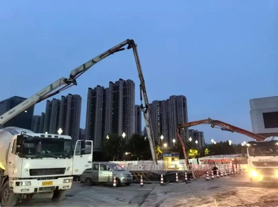 南京地铁近期迎来重大进展，3条线路同时突破关键工程节点，标志着距离通车更近一步，