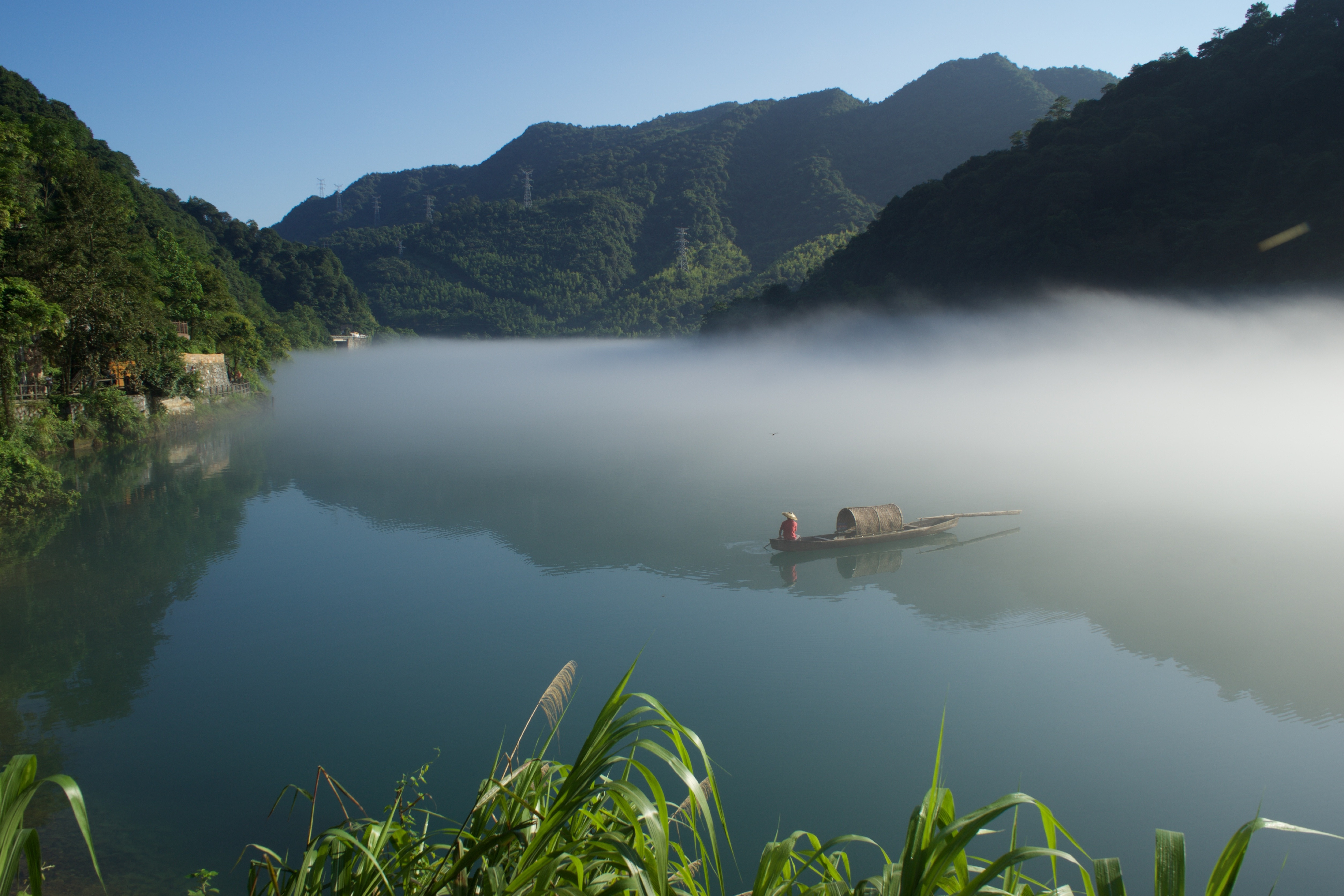 听说自驾车去湖南省郴州东江湖景区有办法免买门票,求方法?