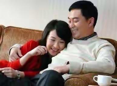 为什么我看不透《蜗居》中郭海藻这种人？我觉得她单纯纵欲。单纯到什么都敢说