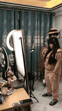 小姐姐:美颜一出，我的榜一大哥就来了。。