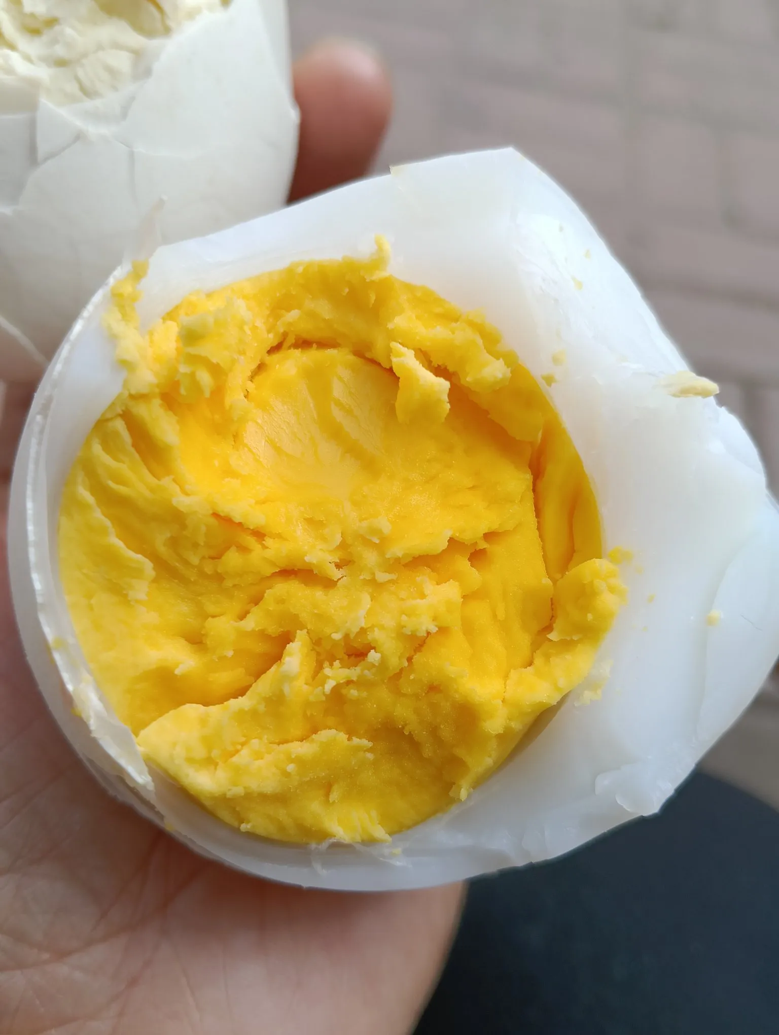 第一次吃这种海鲜，请问一下南方的朋友，这上面的毛能吃吗？听说鹅蛋对身体好，今天