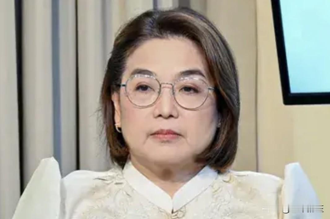 菲律宾总统府周四点名批评部分参议员法官在副总统莎拉.杜特尔特的弹劾审理中似乎在与