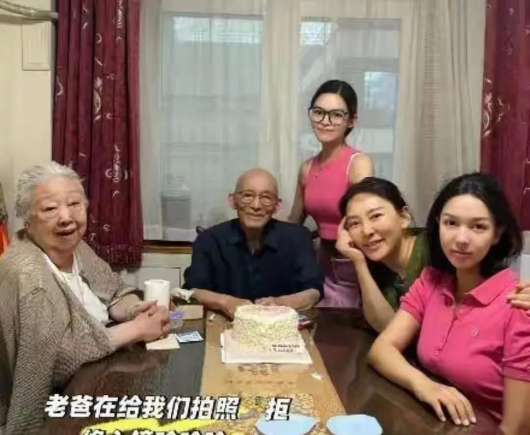 游本昌的妈妈感觉不太体谅儿媳，甚至给人一种只要自己有孙子陪伴，无所谓杨慧华骨肉分