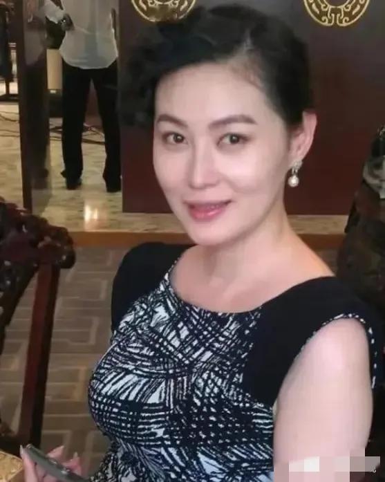 王思懿一句话戳破婚姻真相：闪婚闪离的背后，藏着演员被角色捆绑的无奈曾在一次