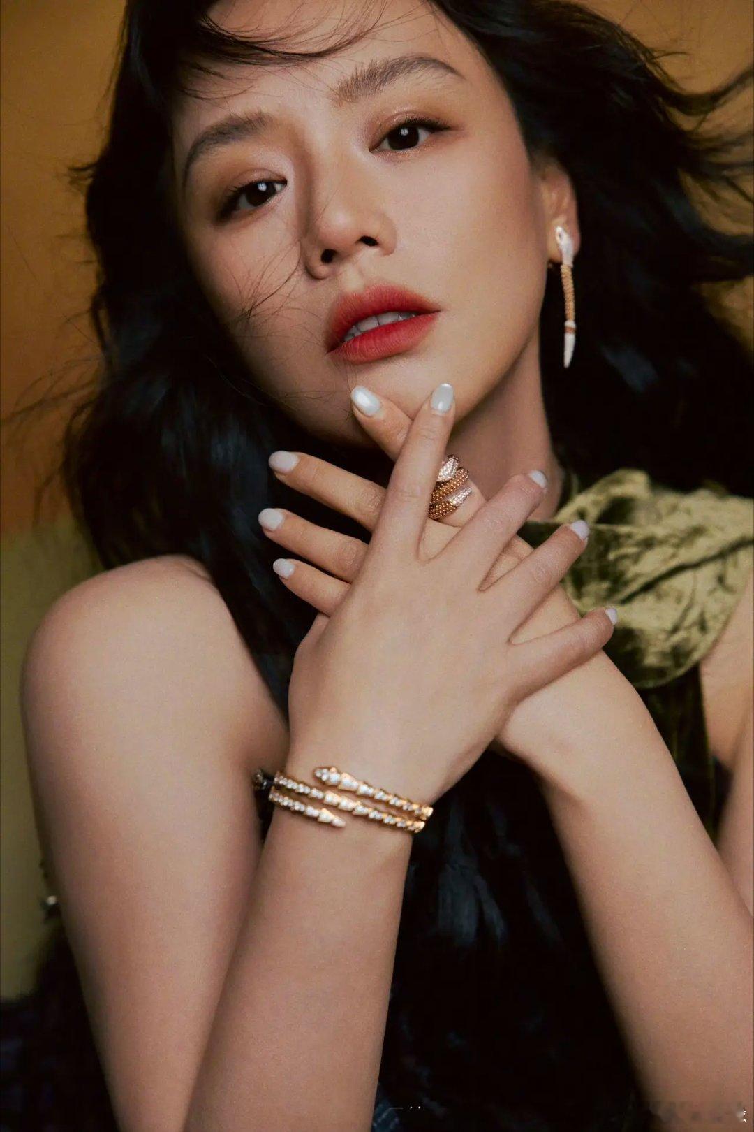 马思纯为什么抑郁症那么严重了！不是外界猜的情伤，也不是因为娱乐圈压力大到扛不住，