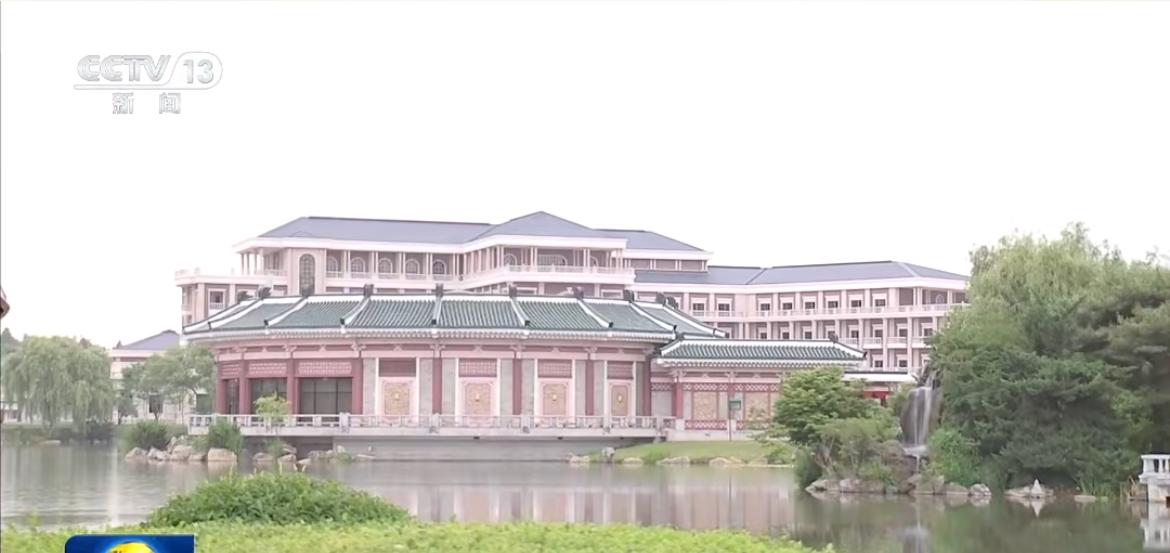 朝鲜锦绣山迎宾馆锦绣山迎宾馆是朝鲜最高规格的元首级国宾馆，位于平壤东北郊，专
