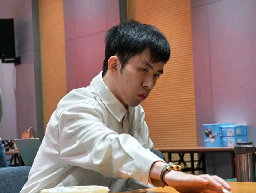 国手山脉杯~冠亚军提前决战第11届韩国国手山脉杯国际大赛9月30日在韩国