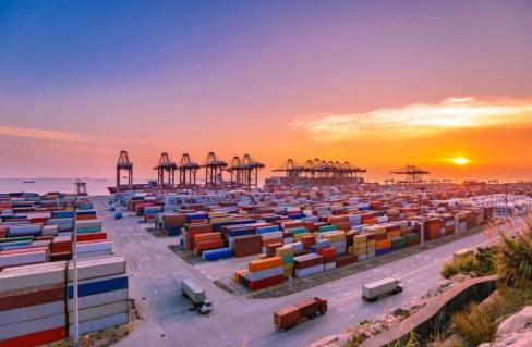 大家发现了吗？国内正迎来三大回流，信号已经很强烈了。今年夏天，欧洲的热浪比往