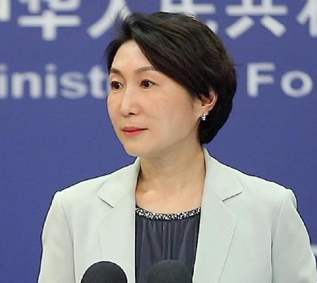 周一，中国外交部连出“三板斧”：宣布延长法国等国家的免签政策至2026年12月3