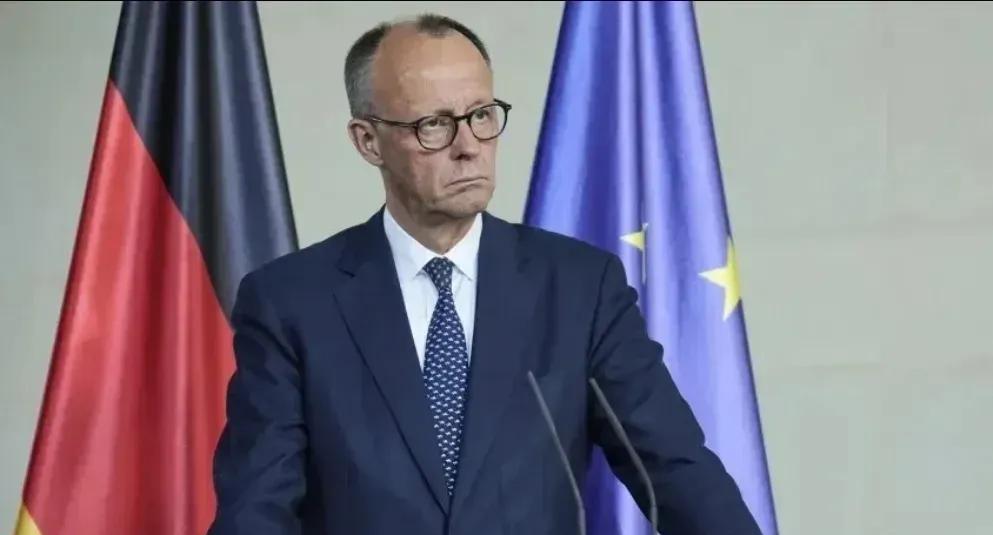德国媒体发出威胁！来自7月6日德国明镜周刊的消息说，面对当前复杂的国际形势，德国