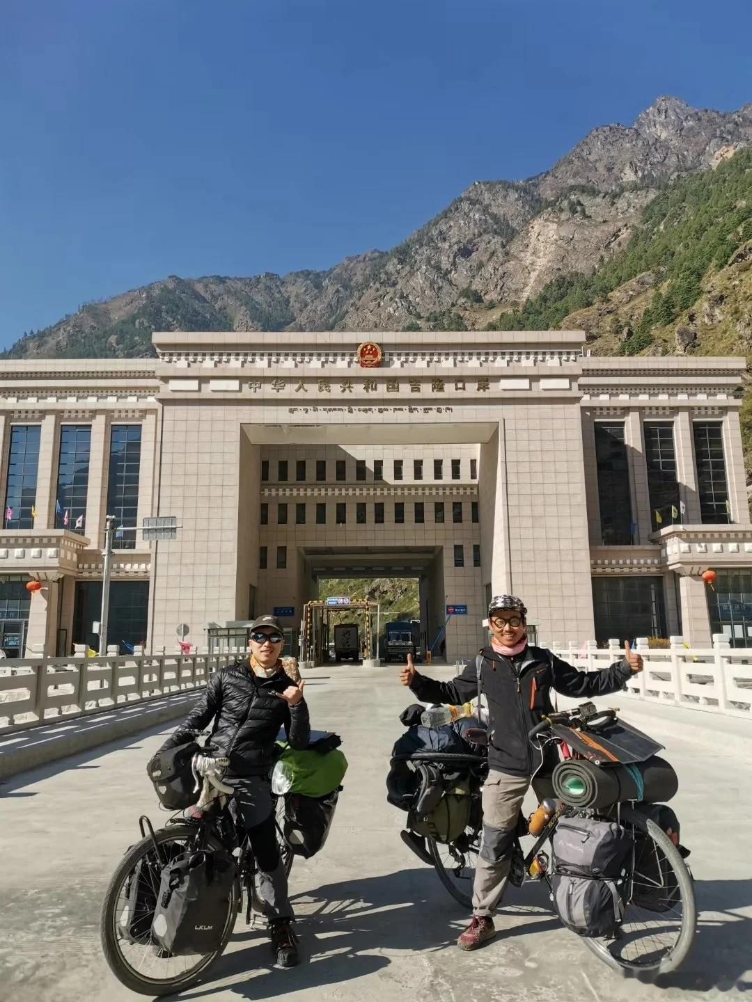 还记得出关的时候，海关告诉我们要注意安全2018-2019，曾经三次在吉隆出入