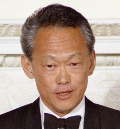 新加坡语言政策背后的故事1965年，新加坡独立后，华人商