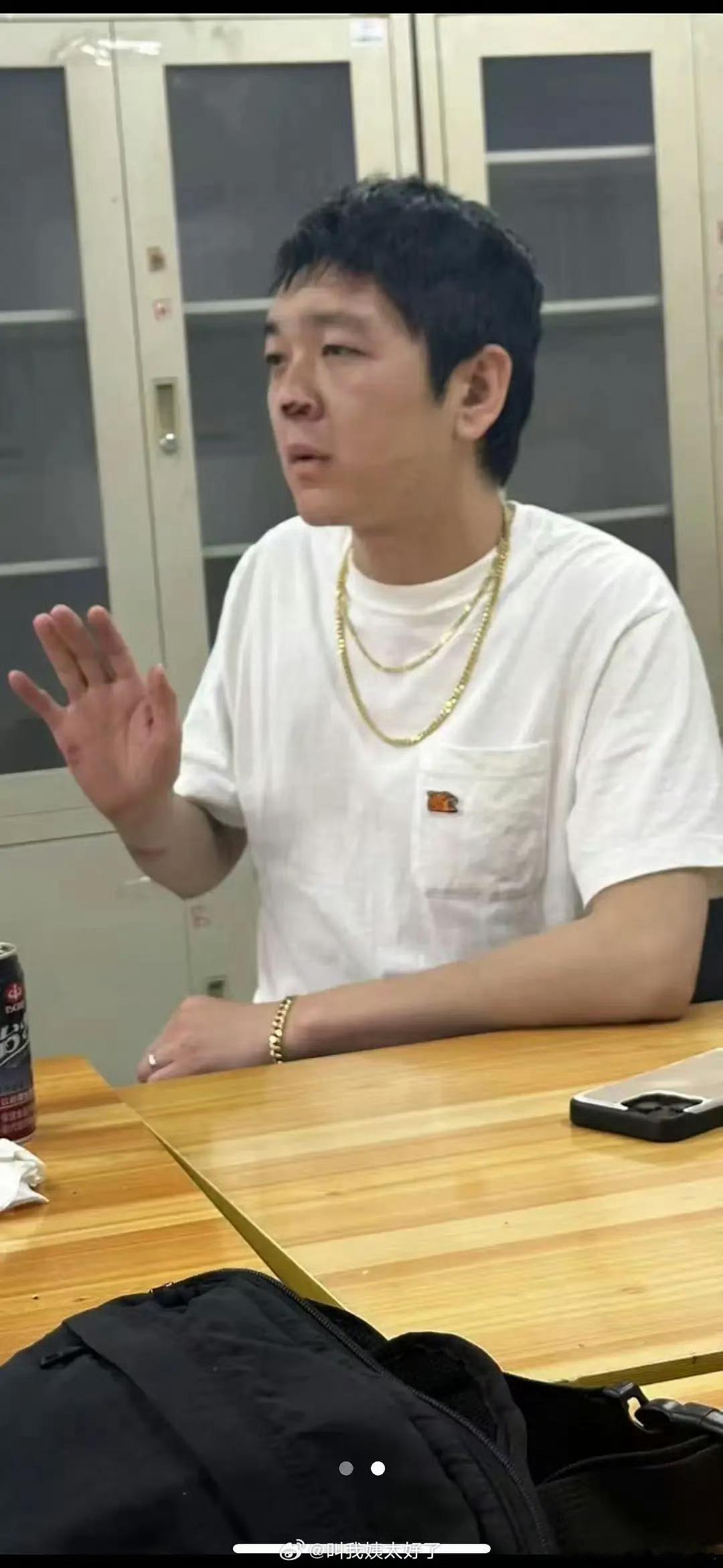 张曼乐被打张曼乐被打了张曼乐被打了​​​