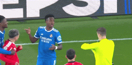 不但维尼修斯不理解，就连我也不理解，为什么种族歧视的总是维尼修斯？根据西甲官方