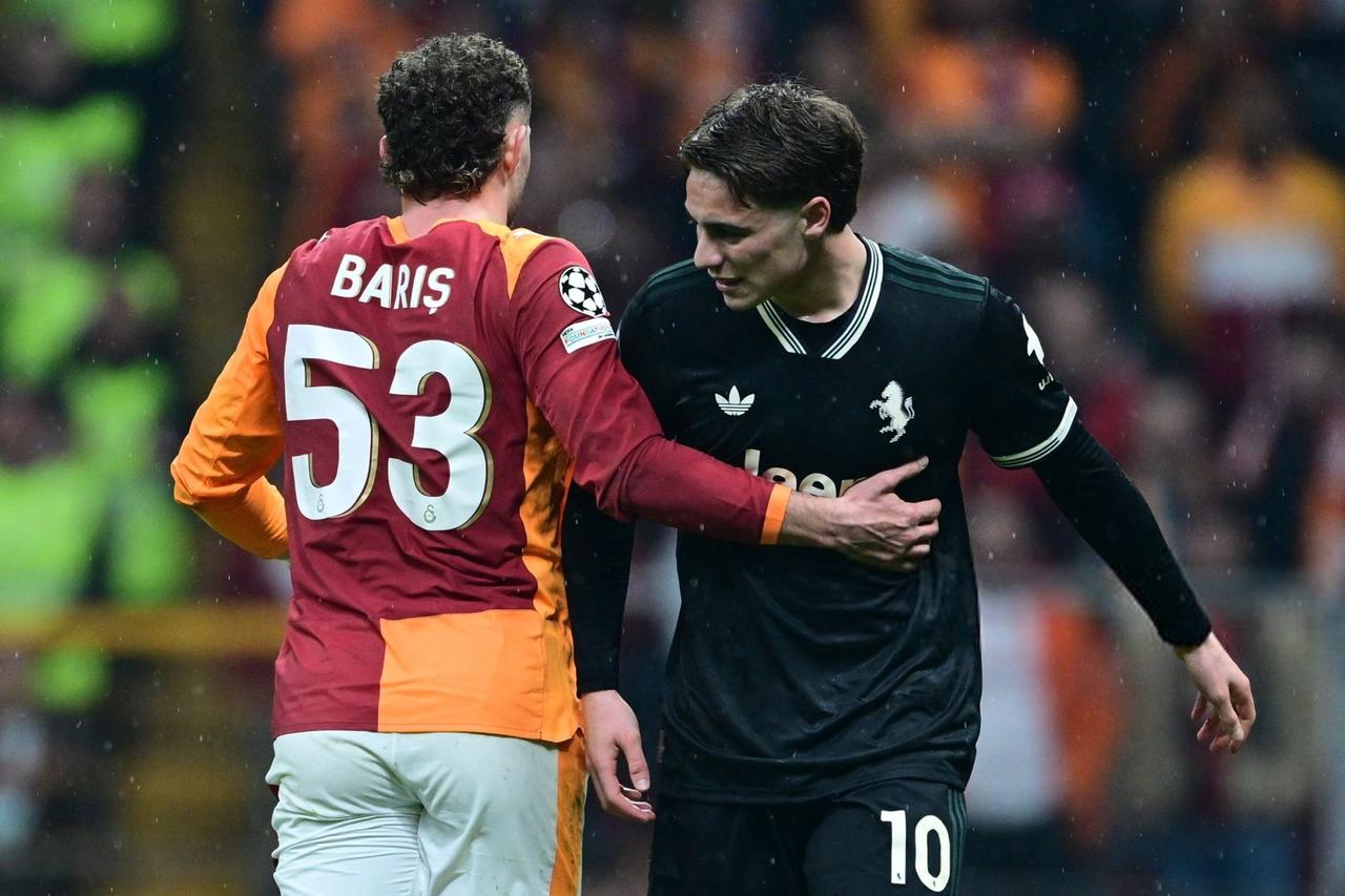 基耶利尼：“我非常喜欢加拉塔萨雷的伊尔马兹。他在对抗中表现出色。你推他，拉他，他