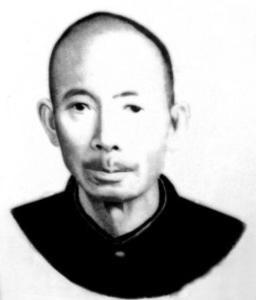 1976年，一位老农参观了战争博物馆，趁周围没有人的时候，他把手朝着文物伸了过去