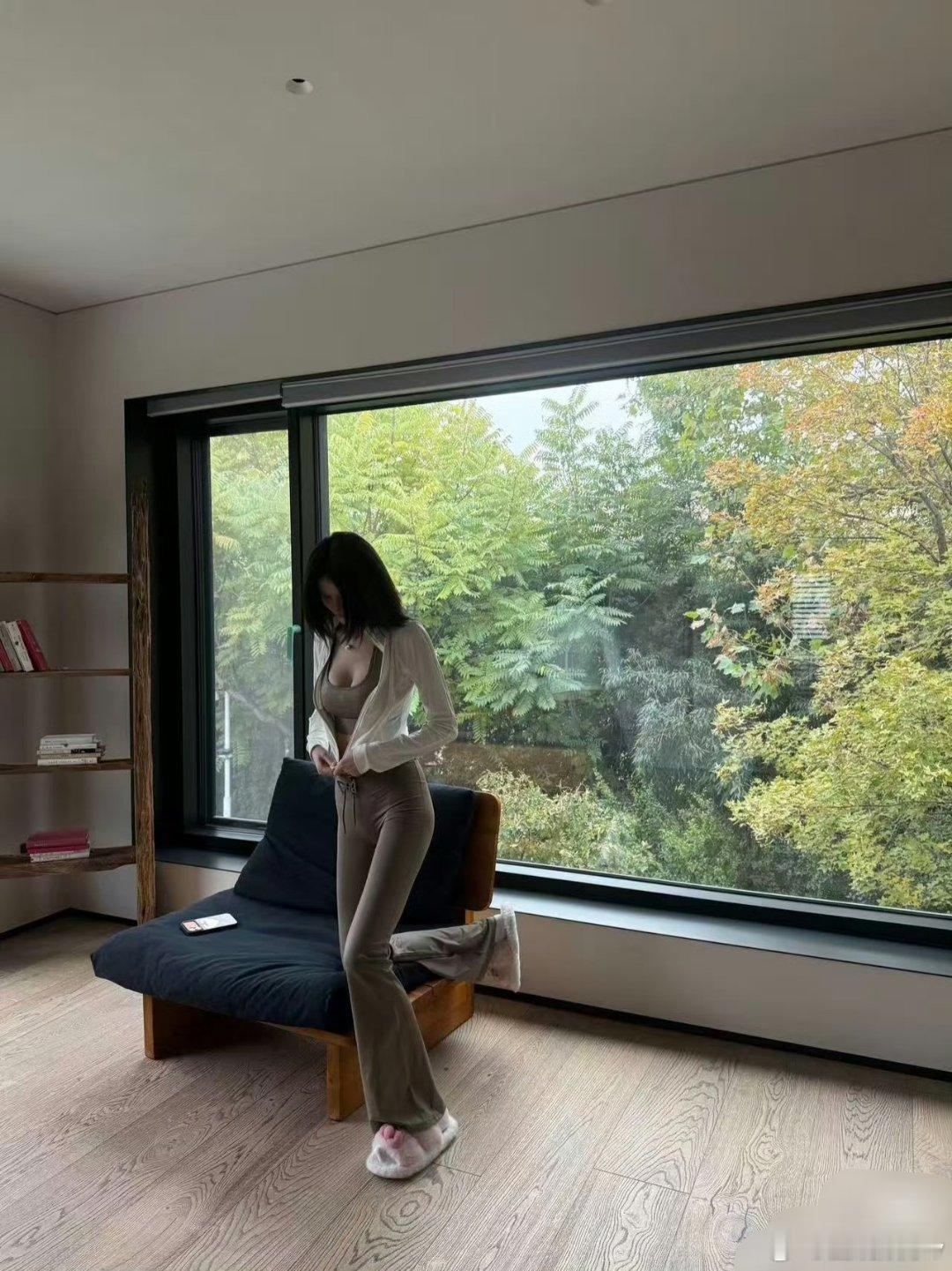 陈伟霆好福气呀，啥时候办婚礼呀