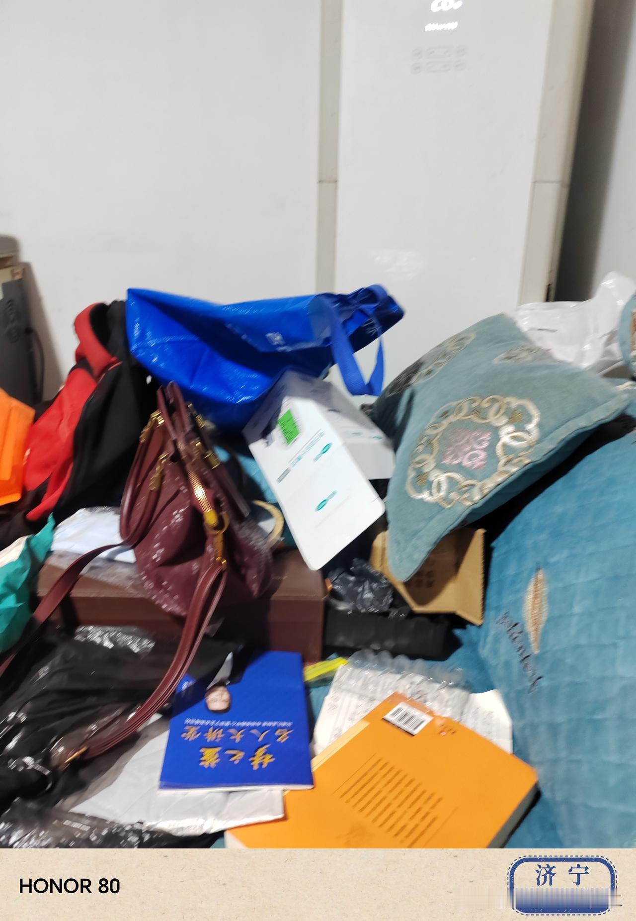 婚姻最苦的，是孤军奋战的女人人这一辈子，最怕遇上一个没有上进心、不争气的男人