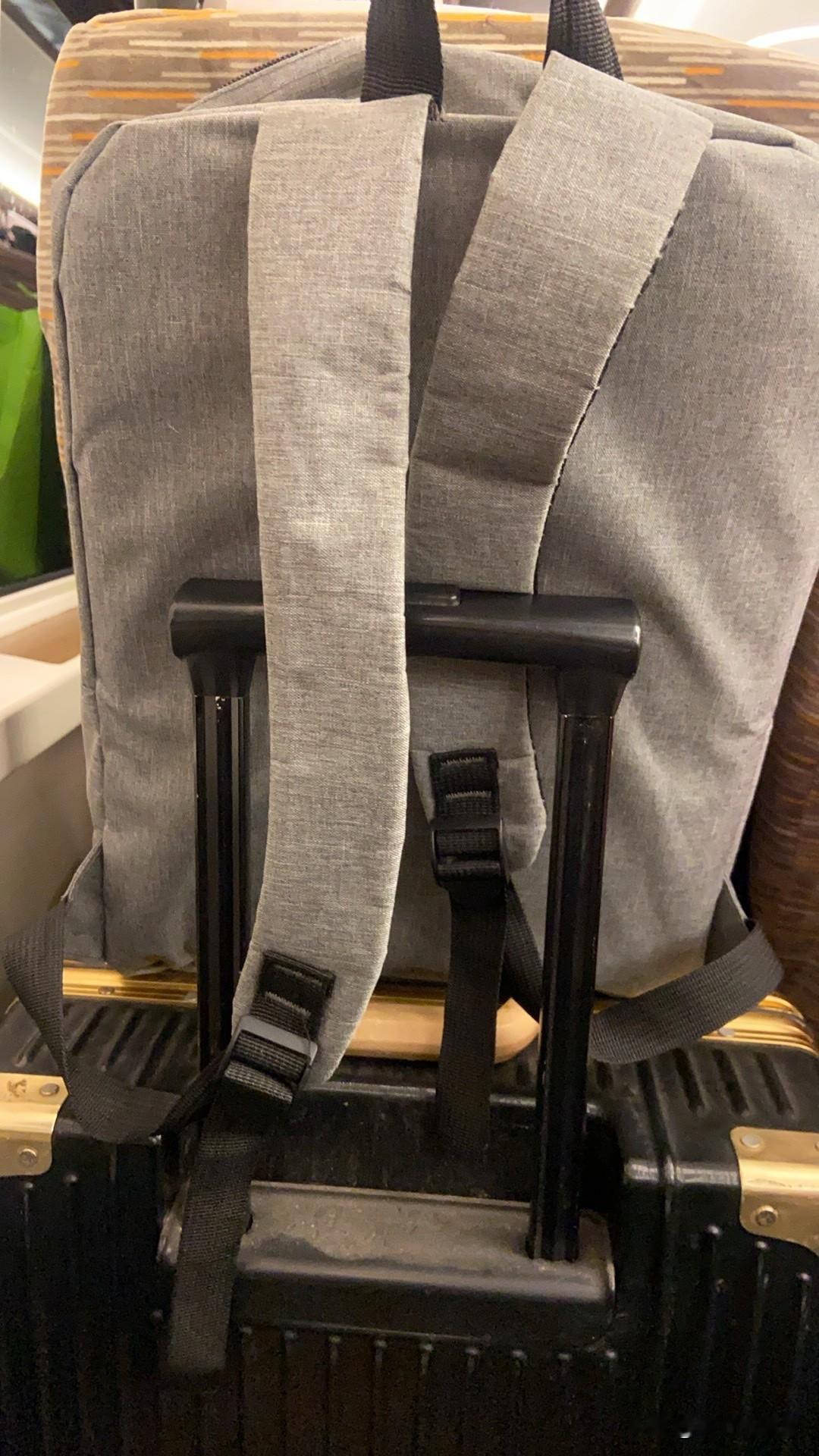 善良从不是吃亏，而是你最稳的“后路”我一直觉得，善良不是傻，也不是软，而是一