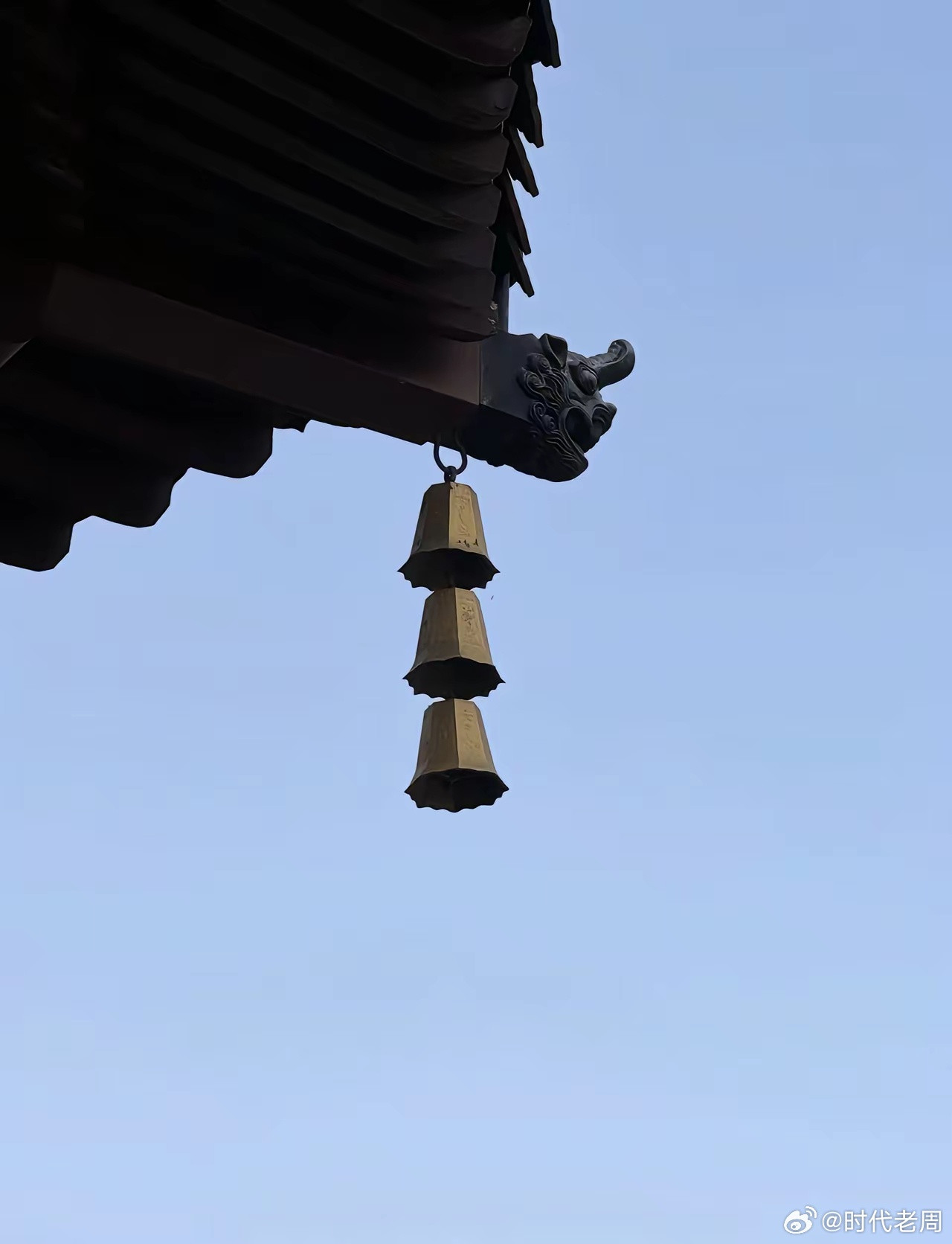 公元373年，东晋著名权臣桓温病重，桓温一生，西平巴蜀，三次北伐，自认有大功于朝