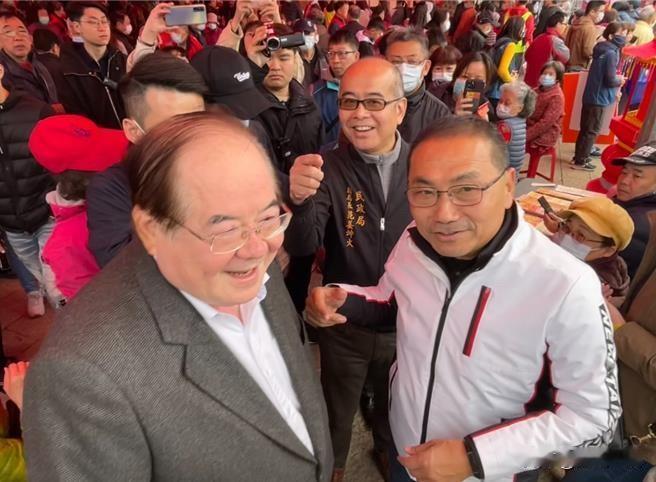 李乾龙：将与侯友宜商讨新北市长人选针对新北市长选战，国民党副主席李乾龙今天（