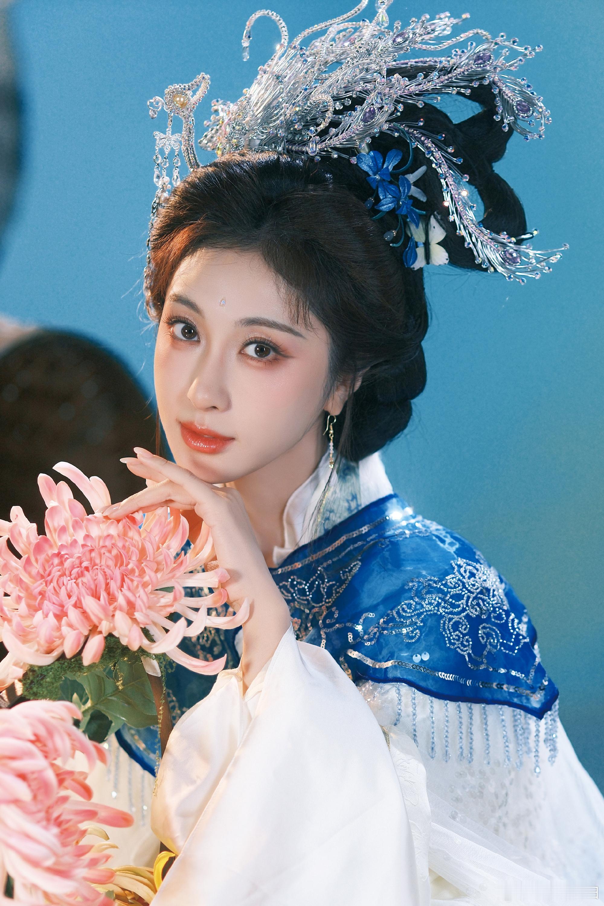 梦中人若翩翩🦋摄影：模特：