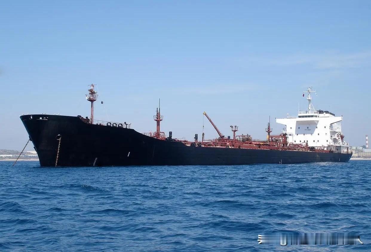 这就叫“狭路相逢勇者胜”！美军习惯了对手跪地求饶，一旦遇到“贝拉1号”这种把油门