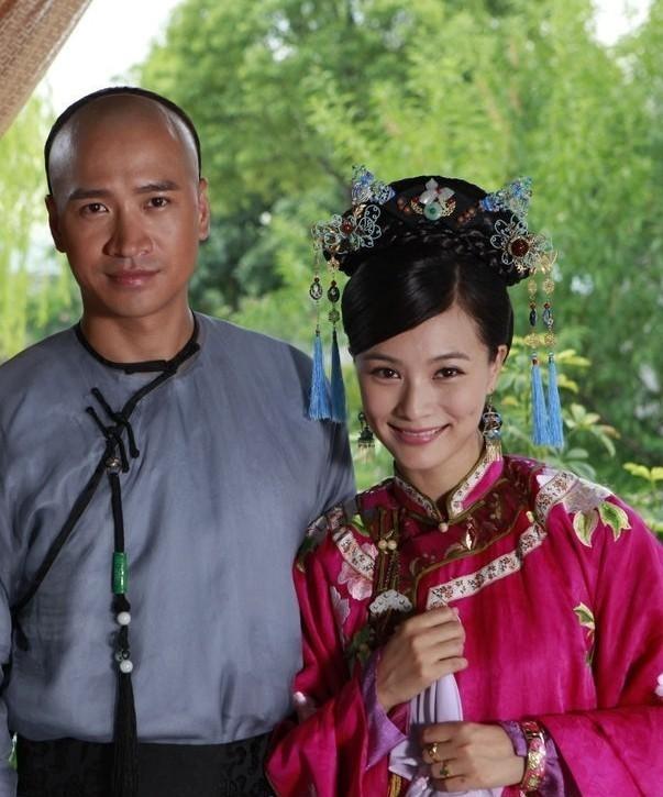 何晟铭：“我一辈子的意难平是拍摄《宫》的时候和徐麒雯恋爱，被于正发现后，他强烈阻