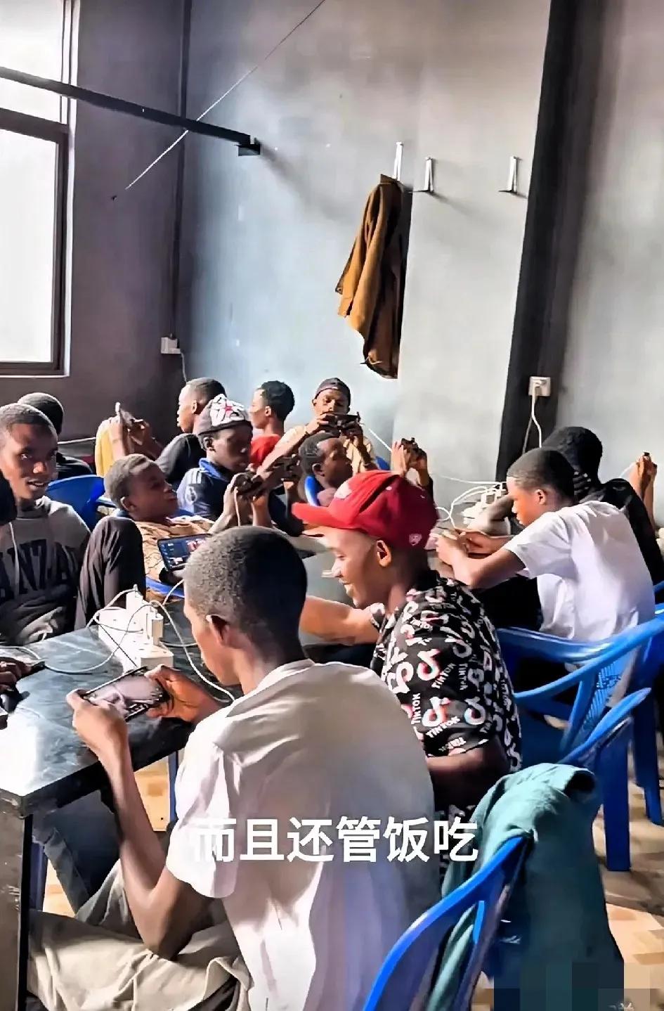 现在有一个全新的发展风口，那就是去东南亚发展创业。东南亚最大的优势就是人工